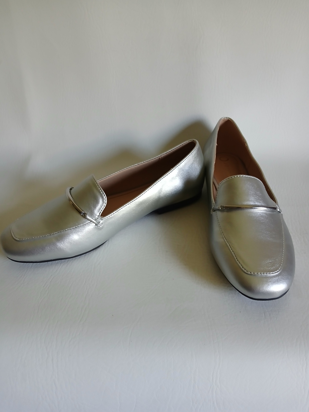 Journee Collection Silver Metallic Slip-On Loafers Sz11M